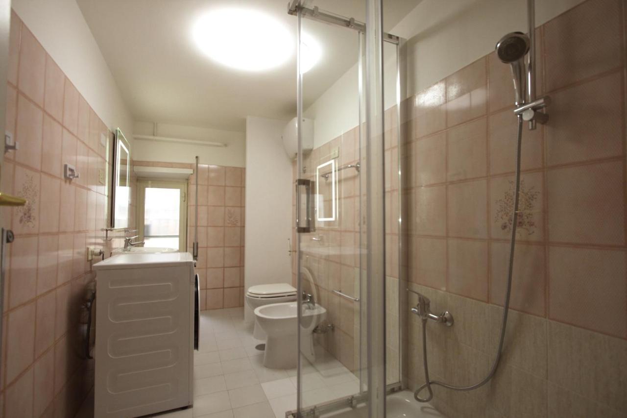 Appartamento Vascello Holiday House Roma Esterno foto
